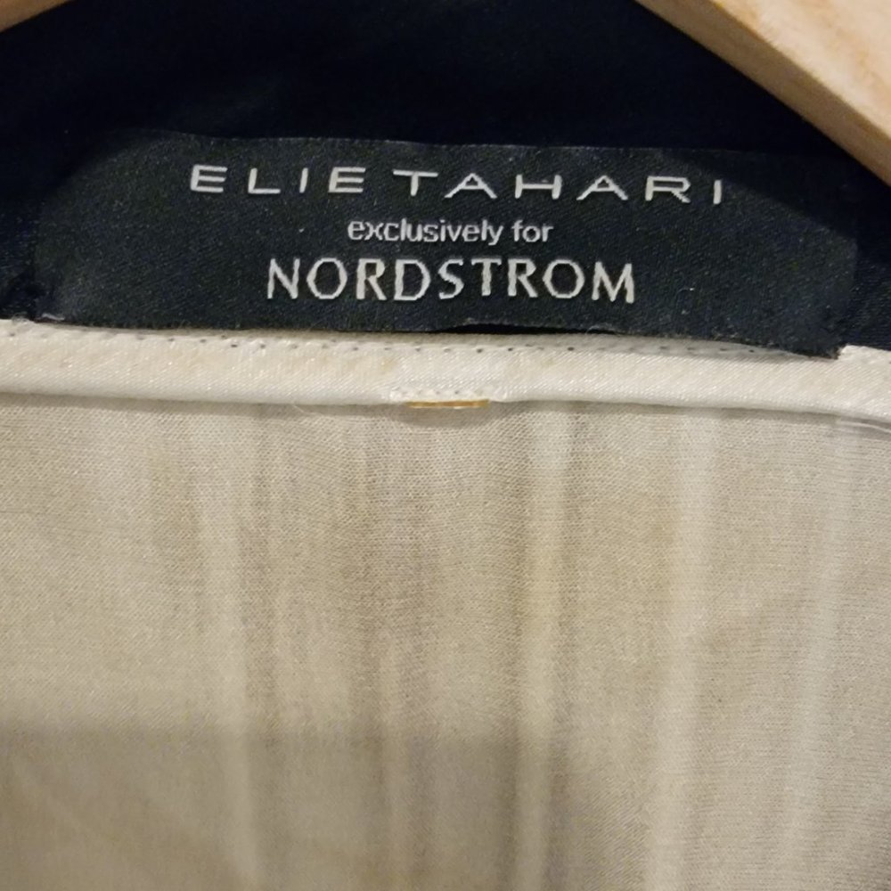 Elie Tahari Ruffle Sleeveless Silk Blouse - Picture 6 of 7